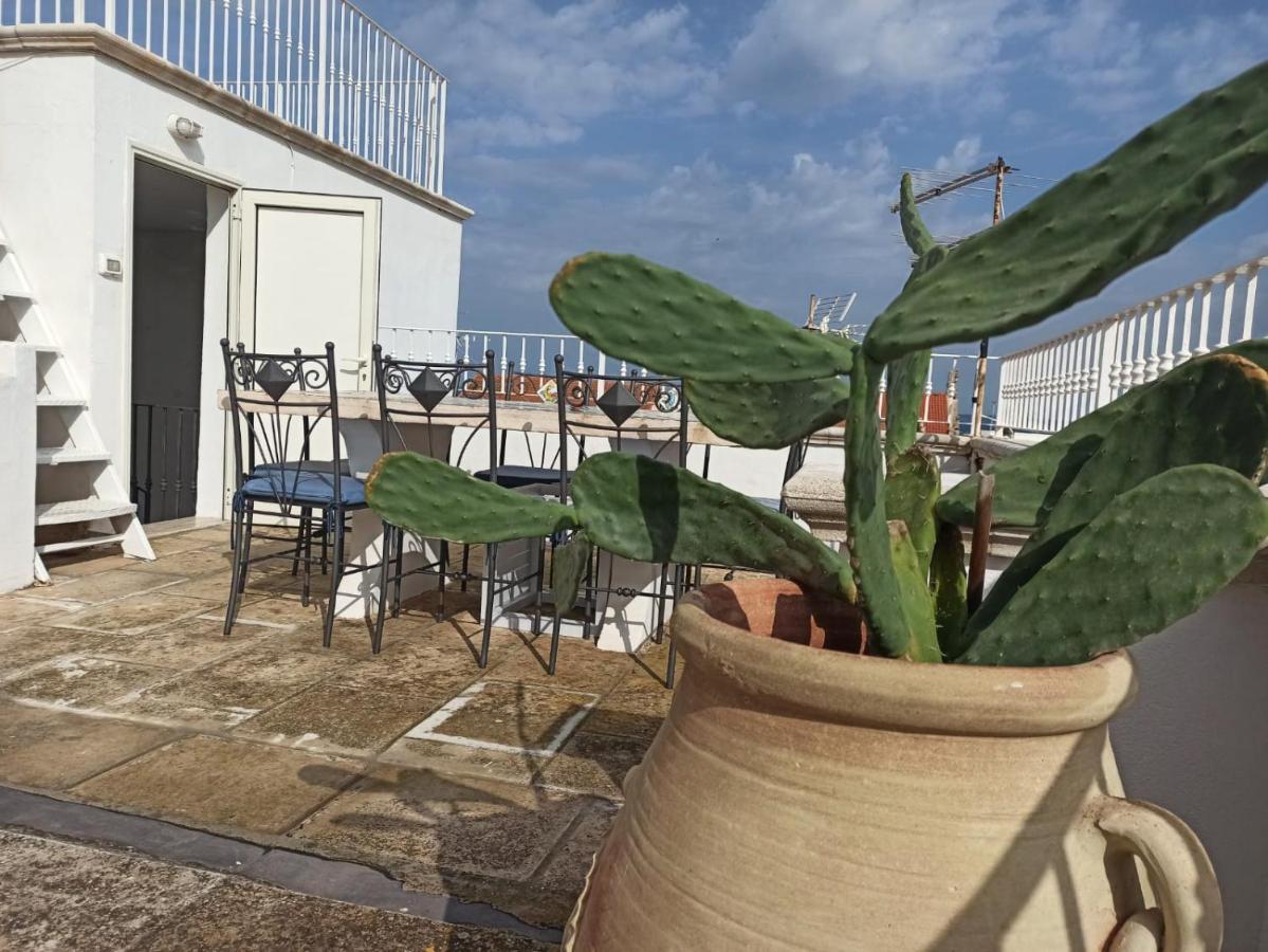 Louis Mary Apartment Gallipoli Exterior foto